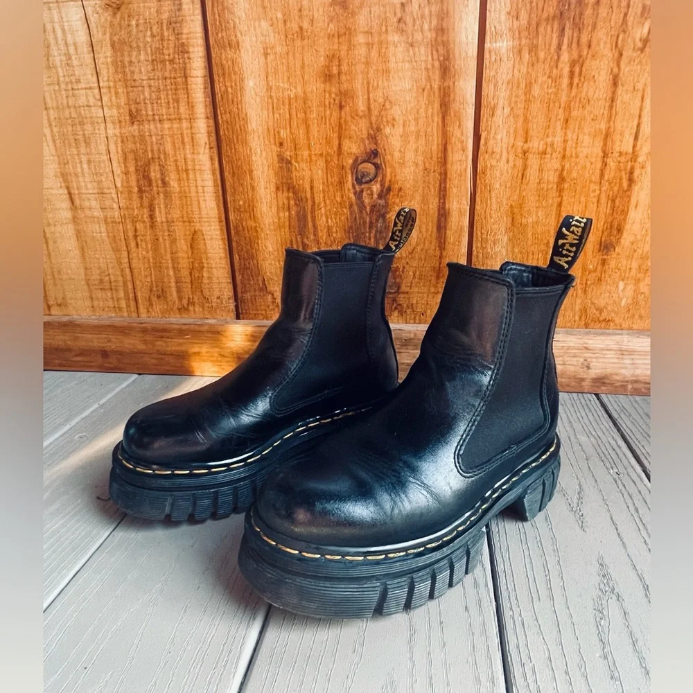 Dr. Martens doc martens